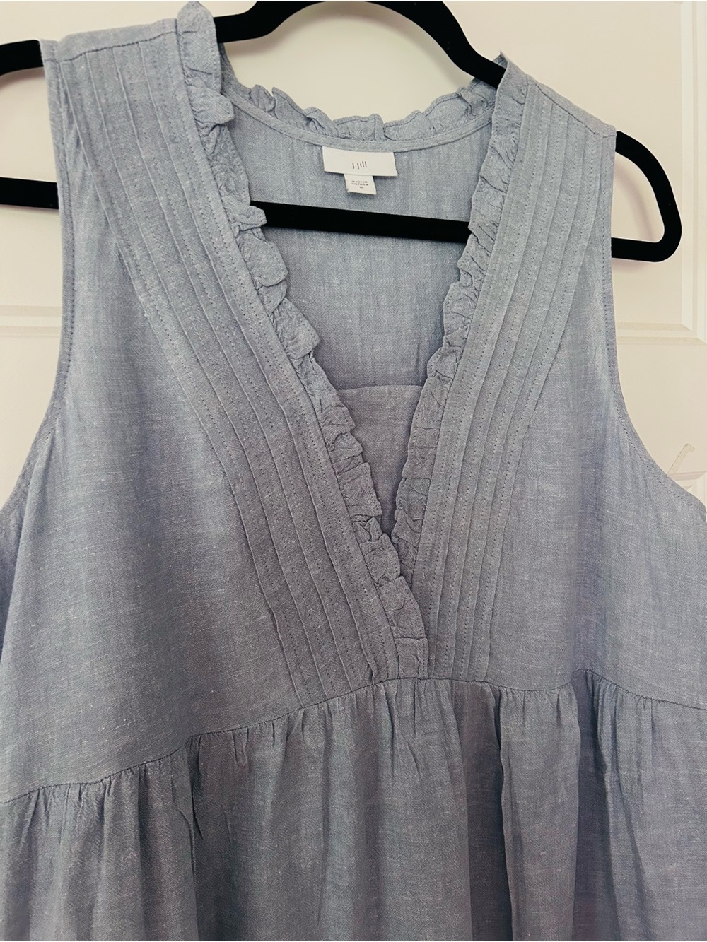 J.Jill Blue Linen Blend Ruffle Trim Tiered Midi Dress M Scandi Minimal Coastal - Picture 4 of 8